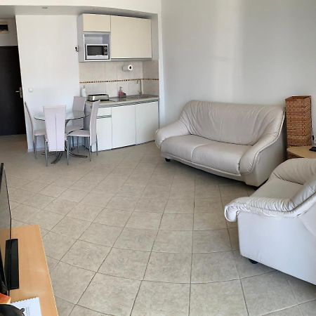 Apartament Safir Mamaia Apartment Екстериор снимка