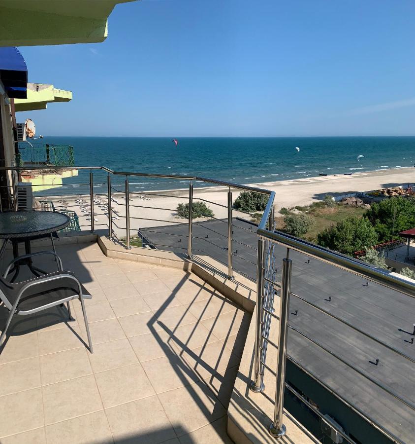 Apartament Safir Мамая Екстериор снимка